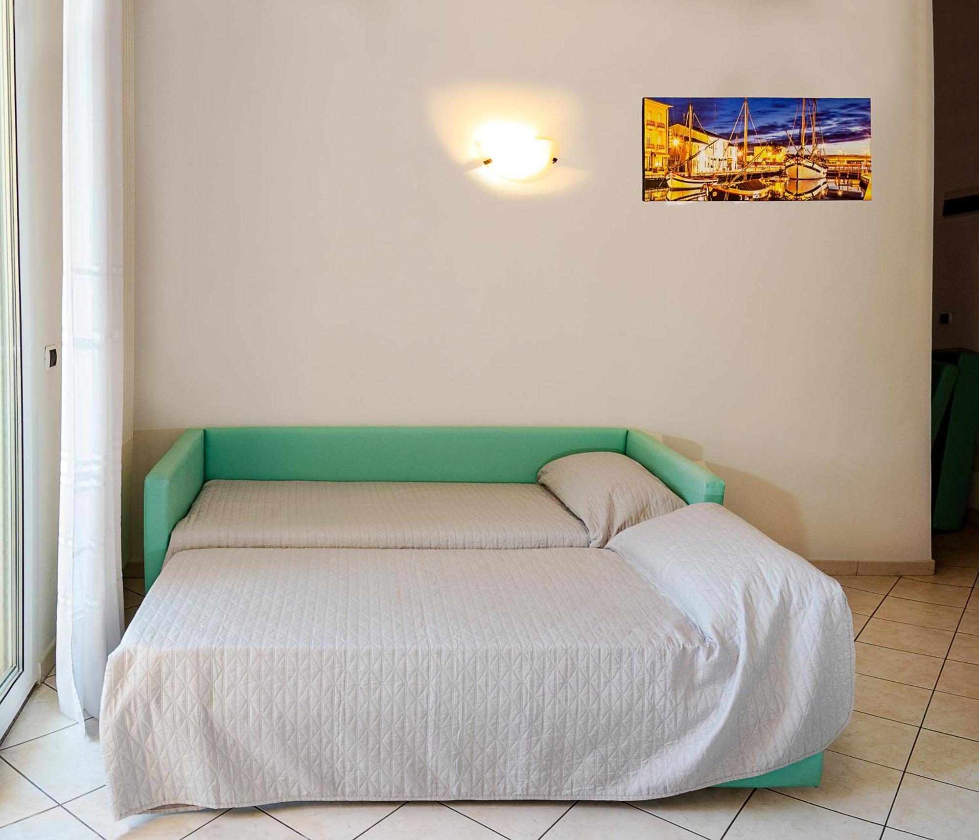 Residenza Raggio Apartment Riccione Exterior photo